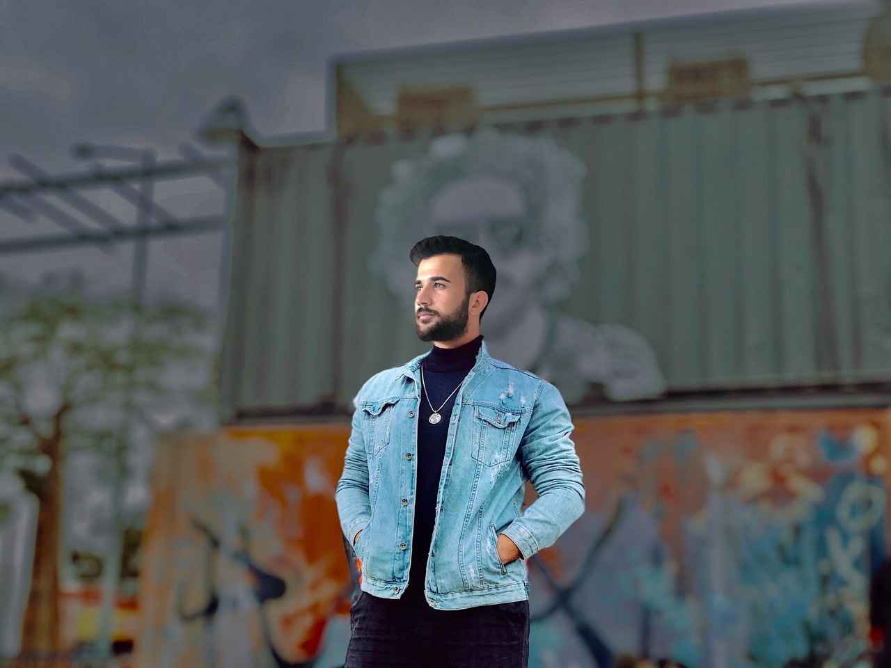 Erkekler İçin Resimli Kolye Modelleri ve Öneriler